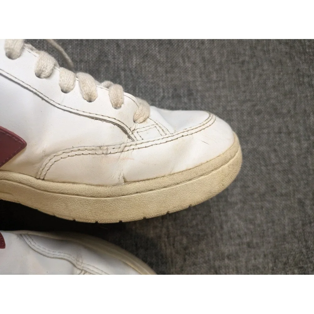 VEJA V-12 Leather Shoes White / Red Marsala Nautico Men's Size 8.5 Sneakers